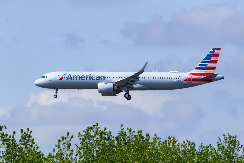 The first Airbus A321XLR for American Airlines landing at Hamburg Finkenwerder airport after a test flight over northern Germany. American Airlines has ordered 50 A321XLR aircrafts.