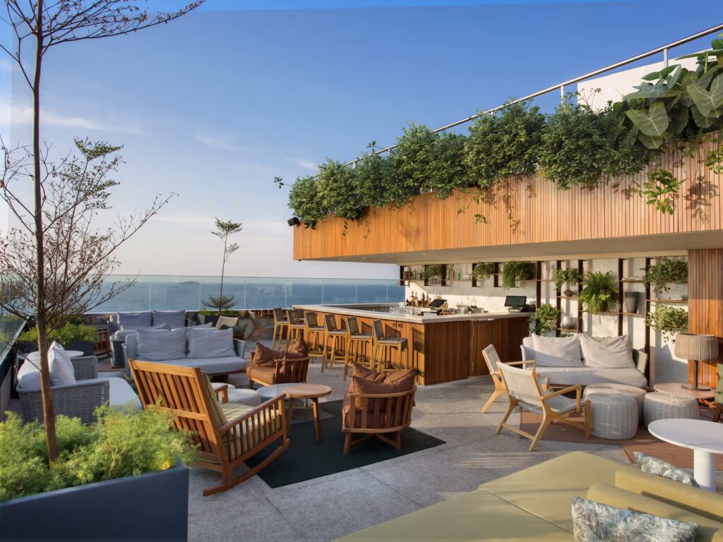 Exterior of the Hilton Rio de Janeiro Copacabana.