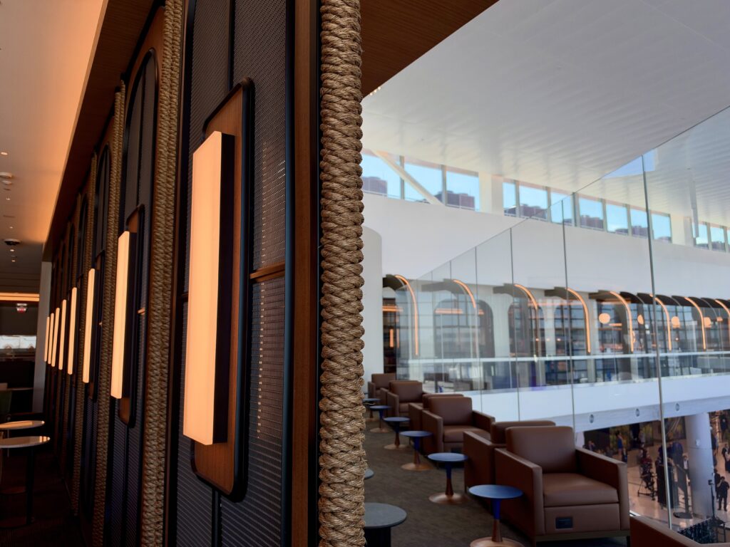 Interior of the United Club in IAH Terminal B.
