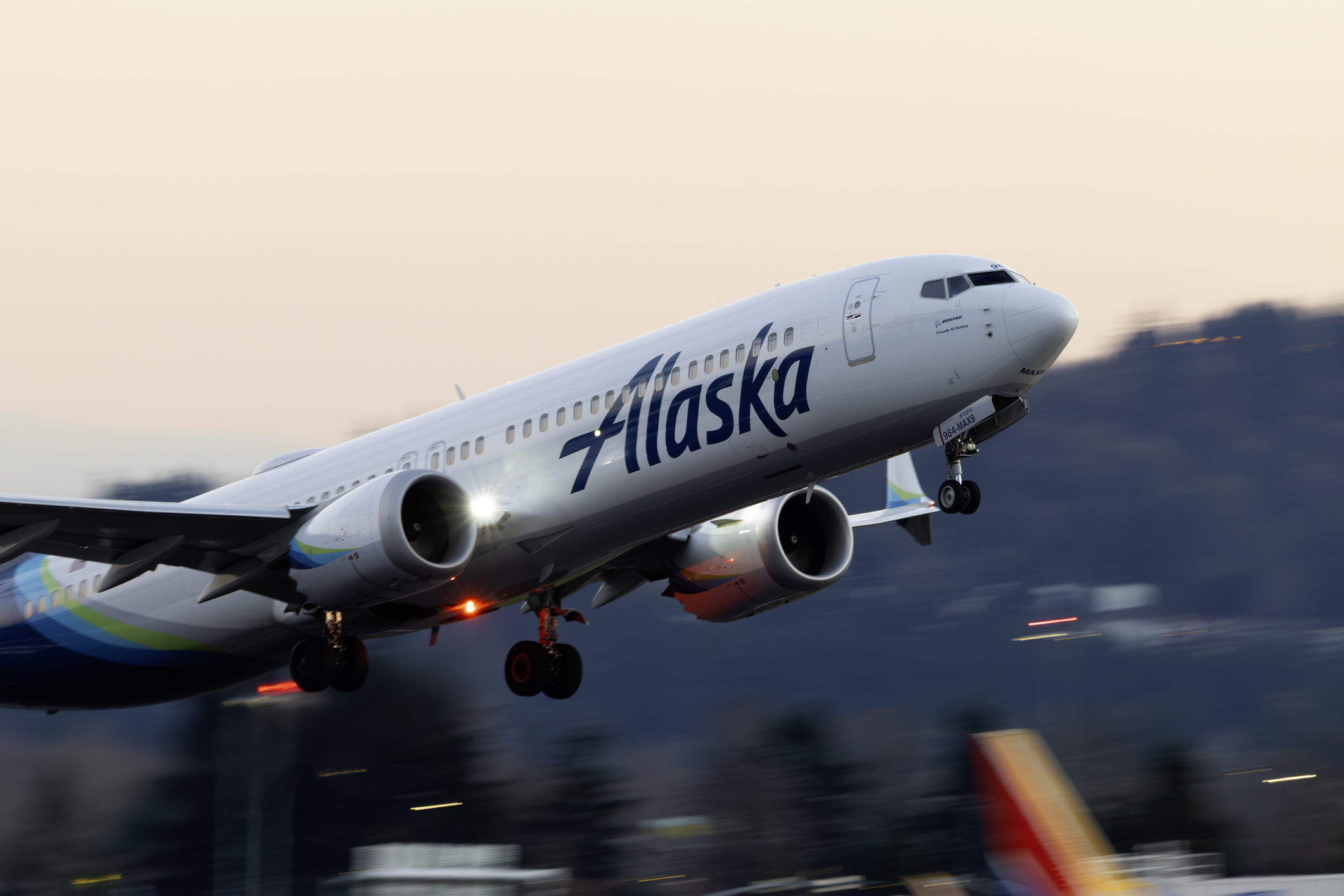 Alaska Airlines Is Getting Much Bigger at Seattle’s Other Airport