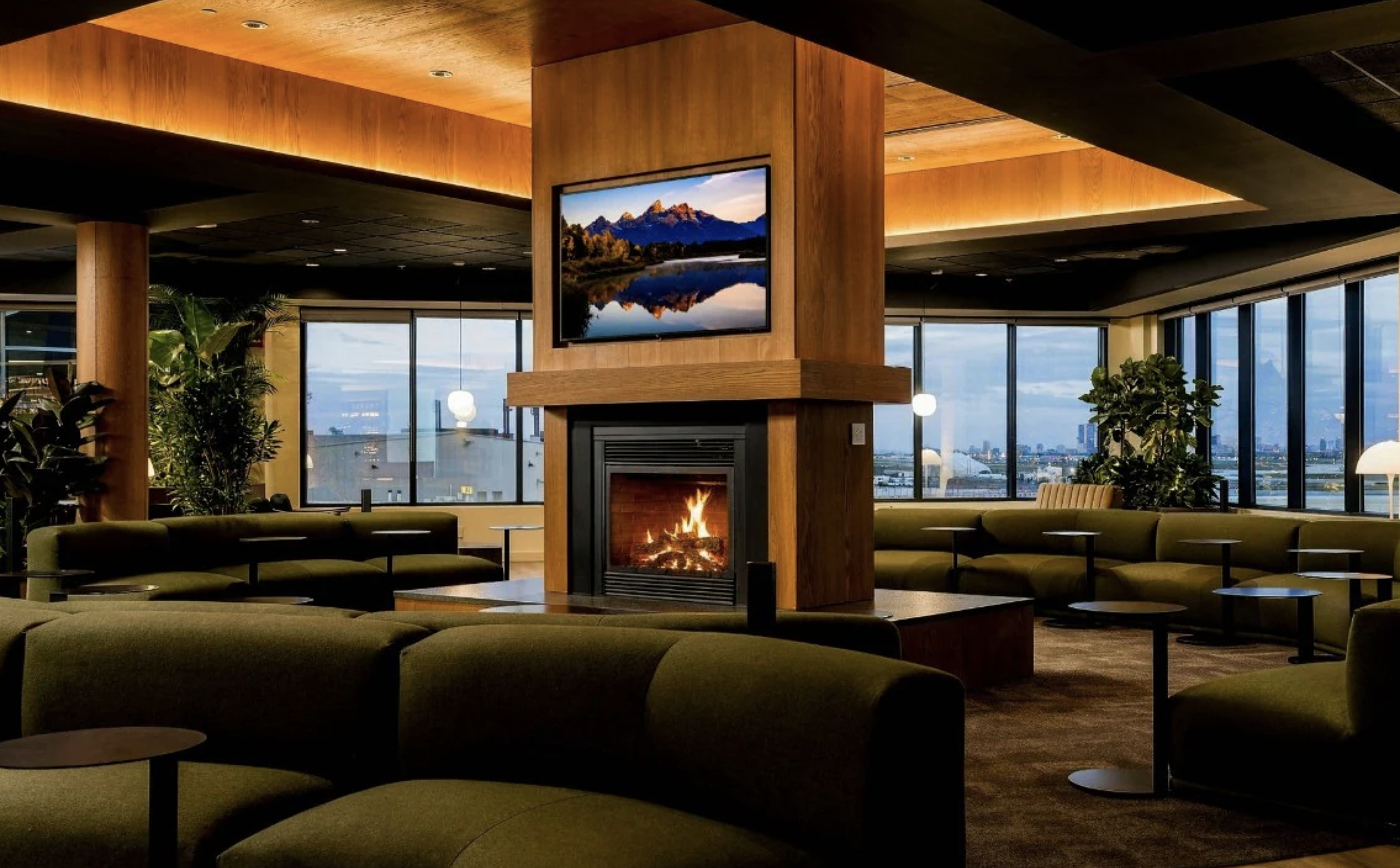 Amex and Aspire Expand Canadian Lounge Partnership to Calgary and Montréal
