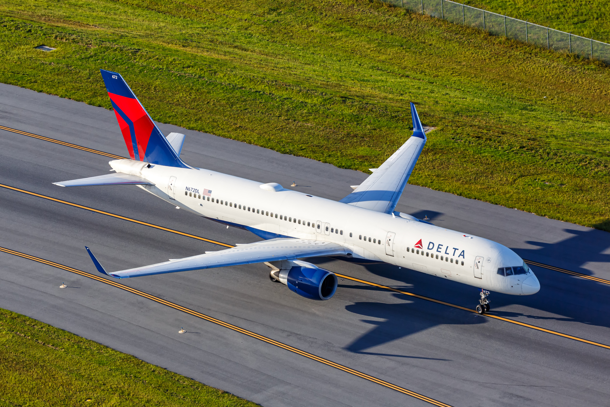 Delta Is Offering a $100 eCredit for Select International Trips