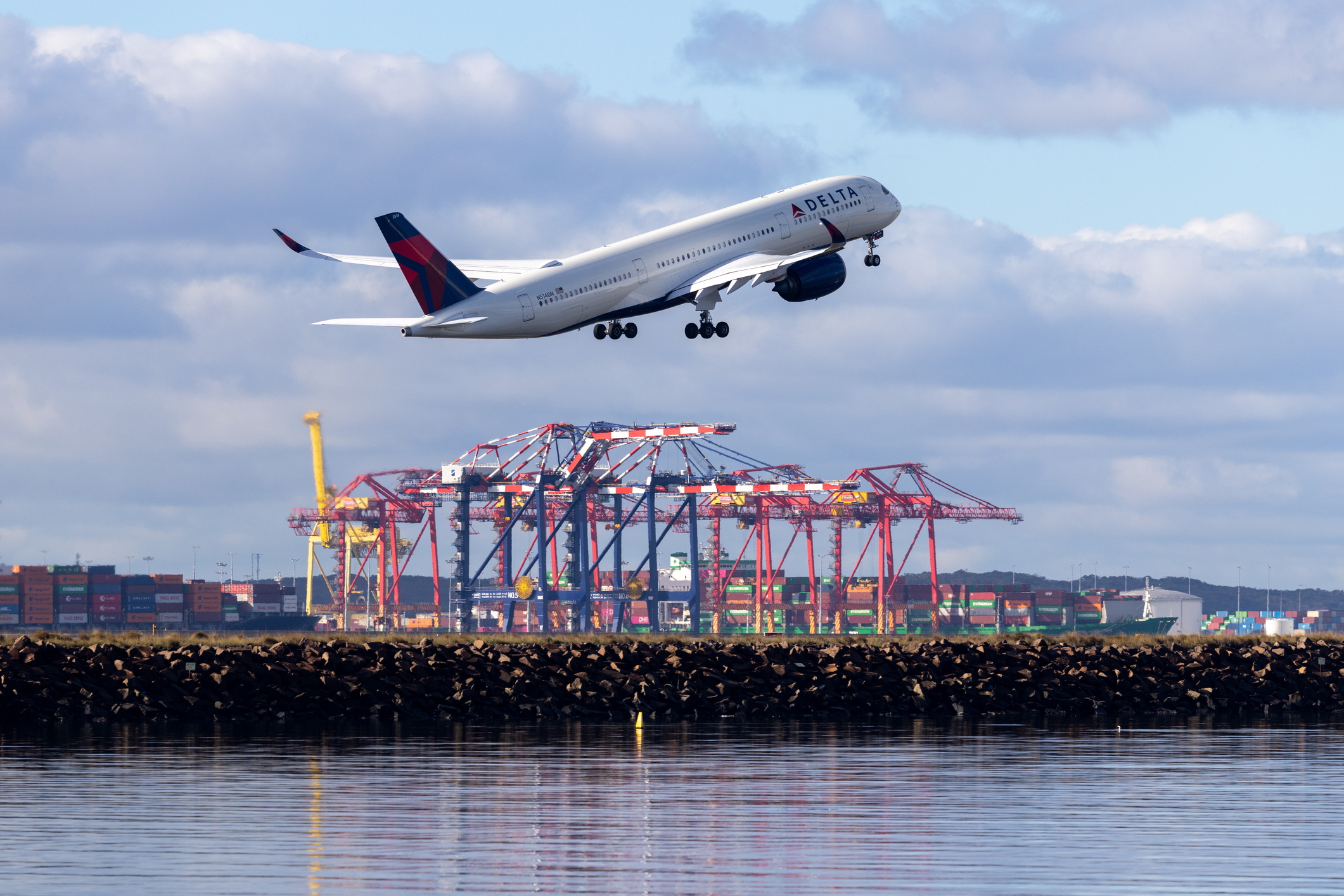 Delta Adds New Flights to Athens, Venice, and Paris for 2027